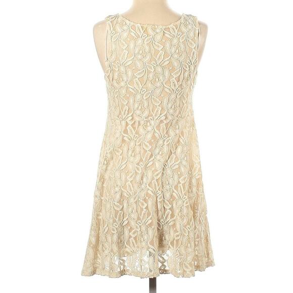 Free People Vintage Miles of Lace Bridal XS Lace Dress - Picture 4 of 8